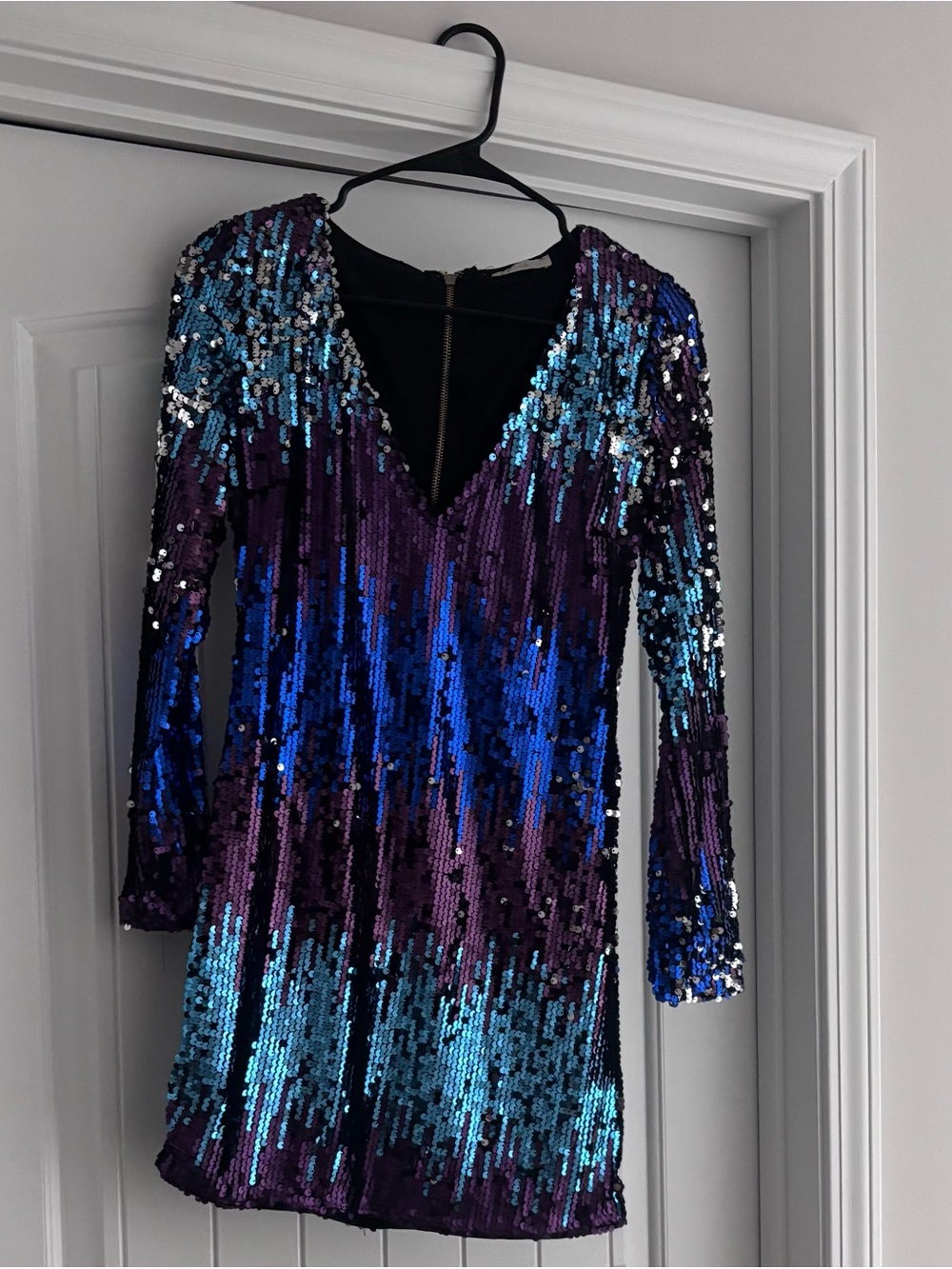 Sequined V-Neck Party Dress in Blue & Purple